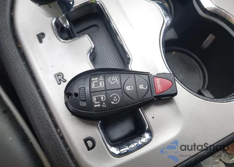 2013 Jeep Grand Cherokee Overland из США, поврежденный, VIN 1C4RJECT0DC595931